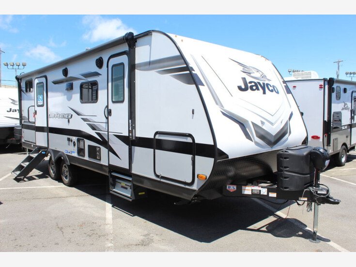 Thumbnail Photo undefined for New 2022 JAYCO Jay Feather